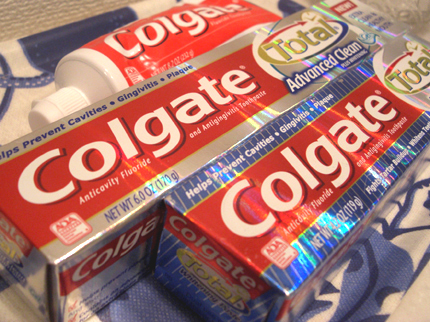 colgate1.jpg